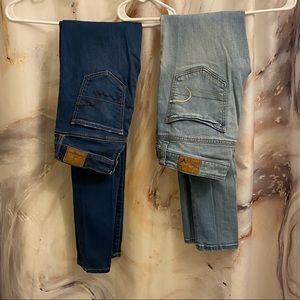 2 Pair of AE Jeans